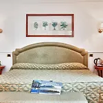 Otel Relais Casali Della Cisterna