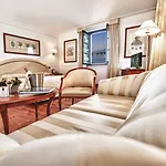 Otel Relais Casali Della Cisterna