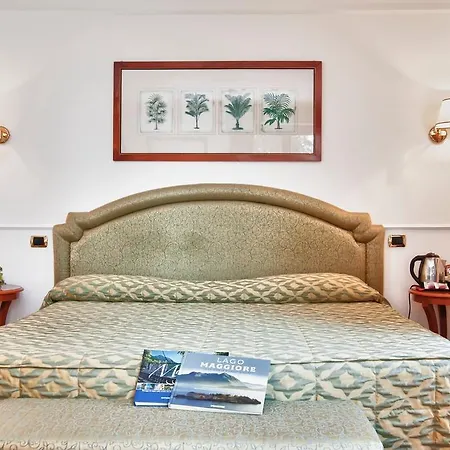 Otel Relais Casali Della Cisterna