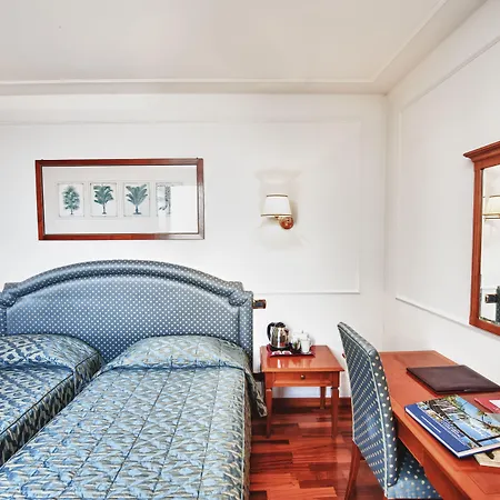 Relais Casali Della Cisterna 3* Belgirate