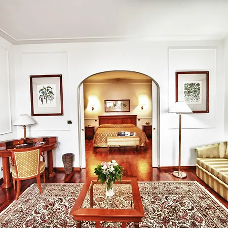 Relais Casali Della Cisterna Otel Belgirate