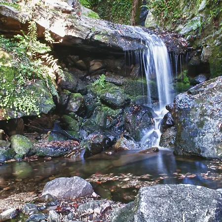Relais Casali Della Cisterna Otel 3*