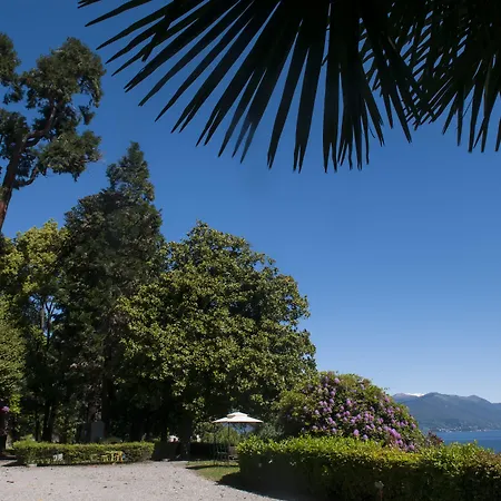 Relais Casali Della Cisterna 3*