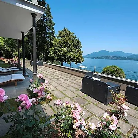 Relais Casali Della Cisterna 3*
