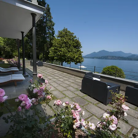 Hotel Relais Casali Della Cisterna 3*
