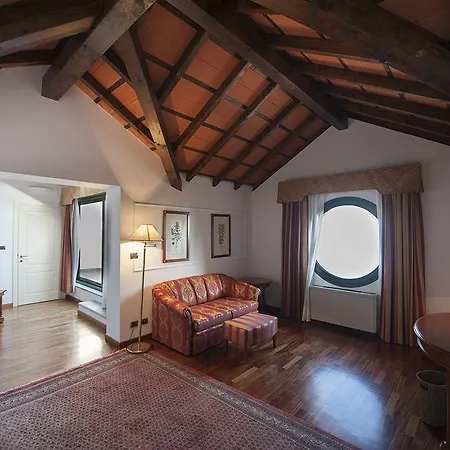 Hotel Relais Casali Della Cisterna