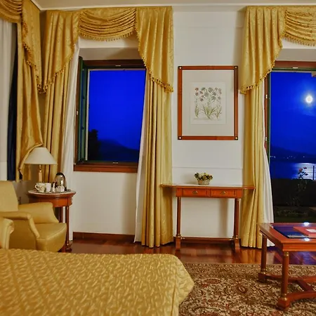 Otel Relais Casali Della Cisterna