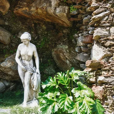 Relais Casali Della Cisterna Hotel