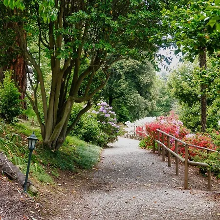 Otel Relais Casali Della Cisterna 3*